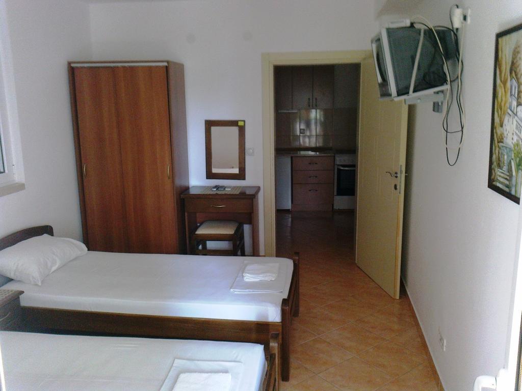 Oaza Guest House Sveti Stefan Room photo